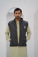 Jet Black Diamond Quilted Puffer Jacket - Sleevles